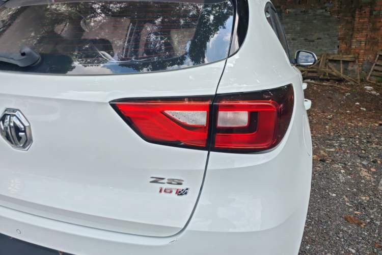 Used MG ZS 2017 16T Automatic Flagship Internet Edition Right Rear Taillight