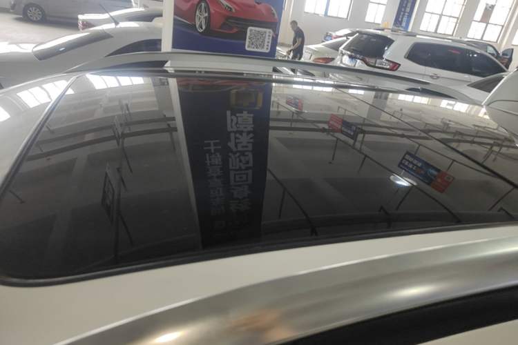Used MG ZS 2017 1.5L Automatic Luxury Edition Roof