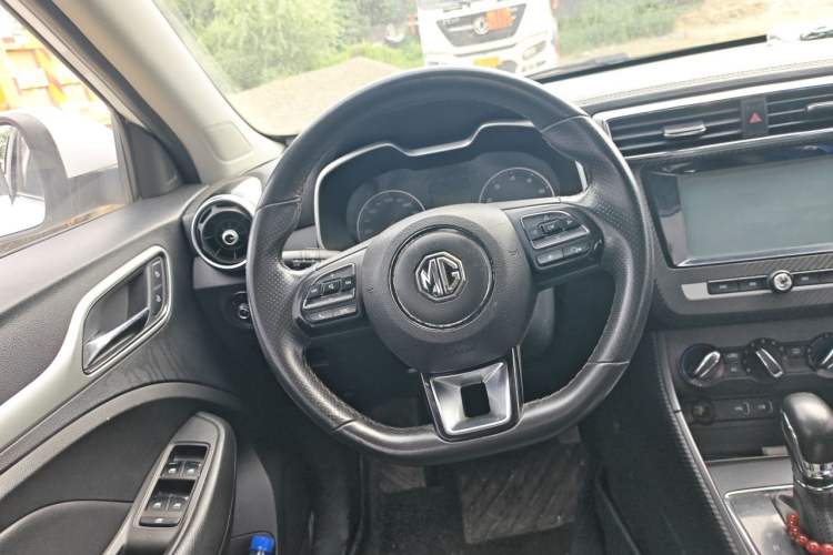 Used MG ZS 2017 1.5L Automatic Luxury Edition Steering Wheel