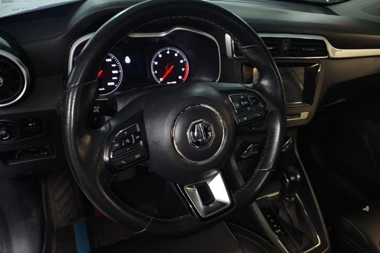 Used MG ZS 2017 1.5L Automatic Luxury Edition Steering Wheel