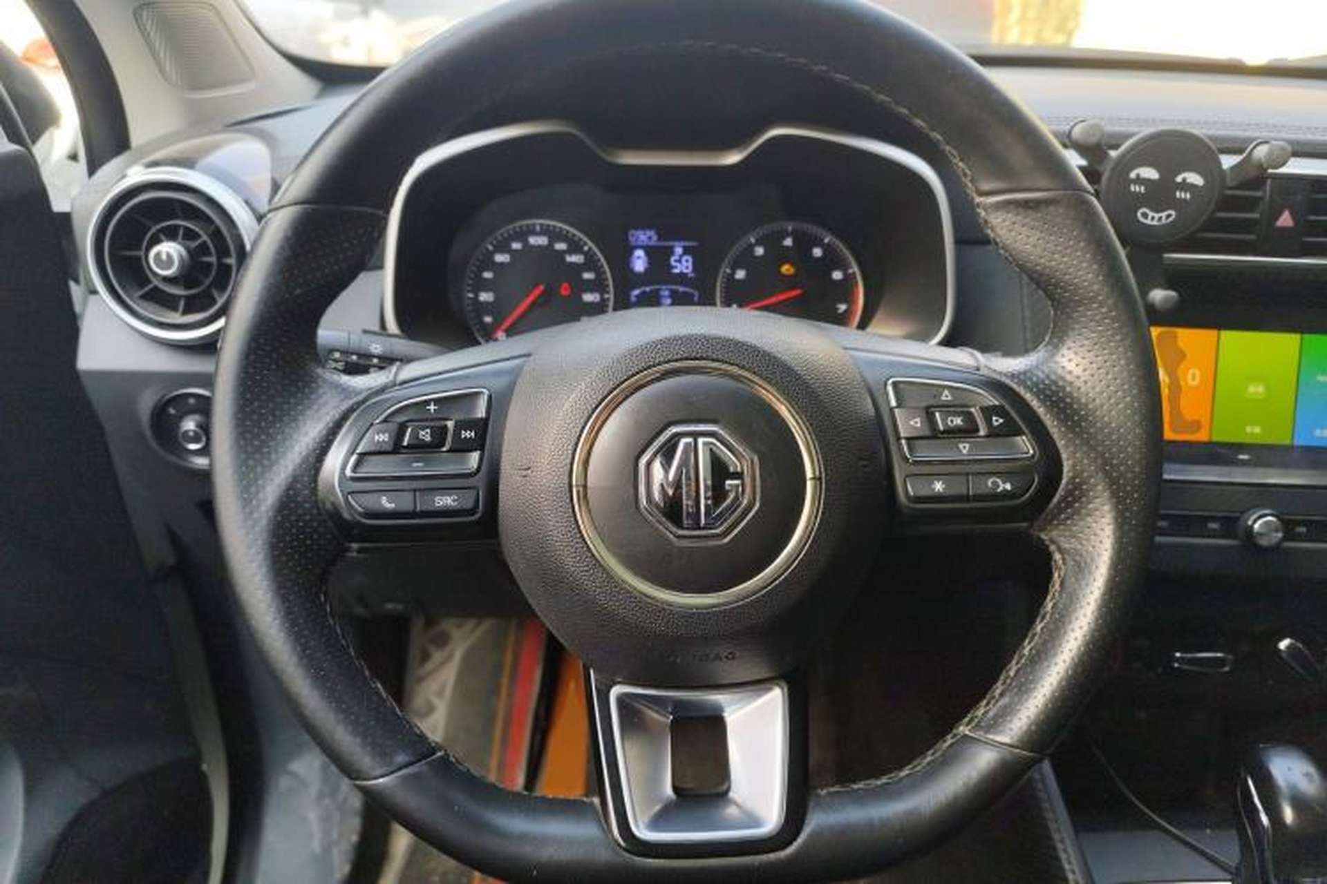 Used MG ZS 2017 1.5L Automatic Luxury Edition Steering Wheel