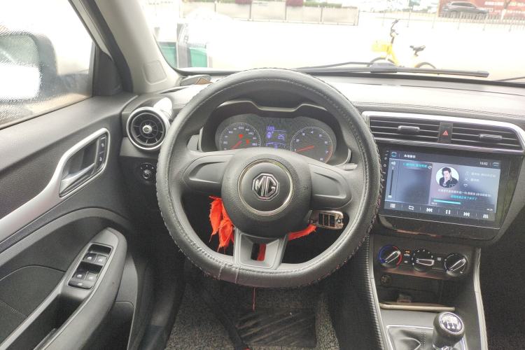 Used MG ZS 2017 1.5L Manual Fashion Edition Steering Wheel