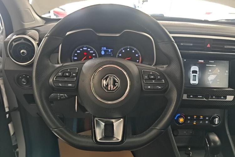Used MG ZS 2017 1.5L Automatic Luxury Internet Edition Steering Wheel