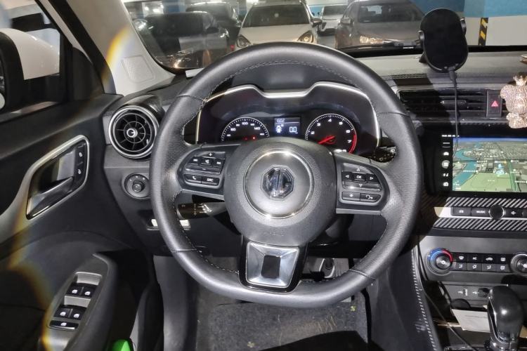 Used MG ZS 2017 1.5L Automatic Luxury Internet Edition Steering Wheel