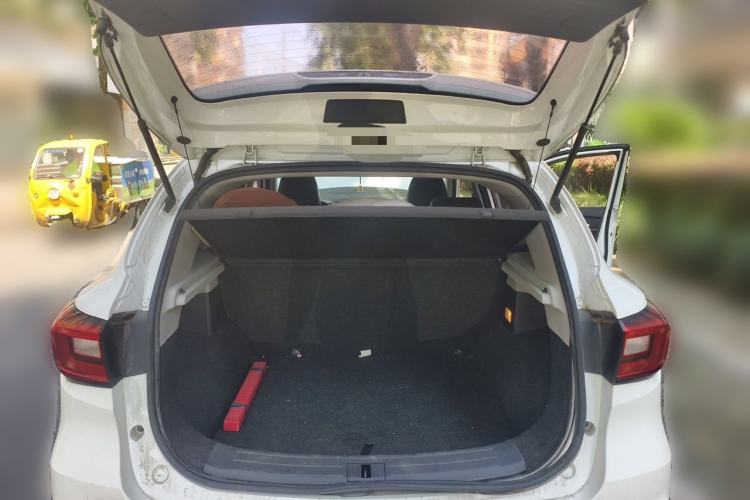 Used MG ZS 2017 1.5L Automatic Luxury Edition Trunk