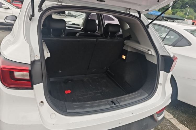 Used MG ZS 2017 16T Automatic Flagship Internet Edition Trunk