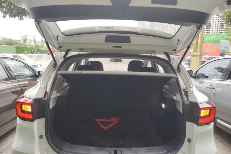 Used MG ZS 2017 1.5L Manual Fashion Edition Trunk