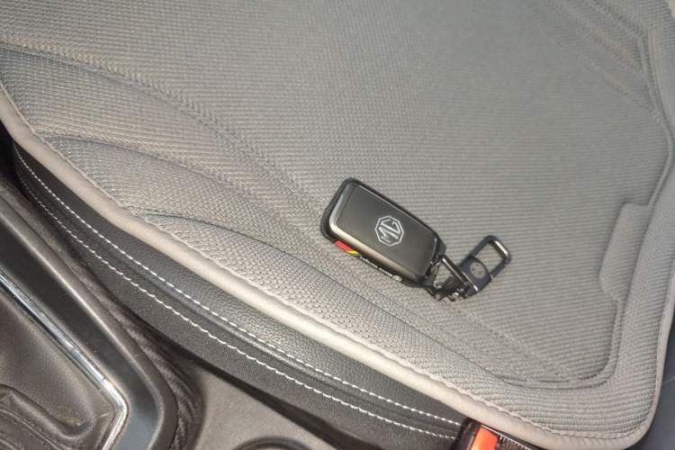 Used MG ZS 2017 1.5L Automatic Luxury Edition Vehicle Key