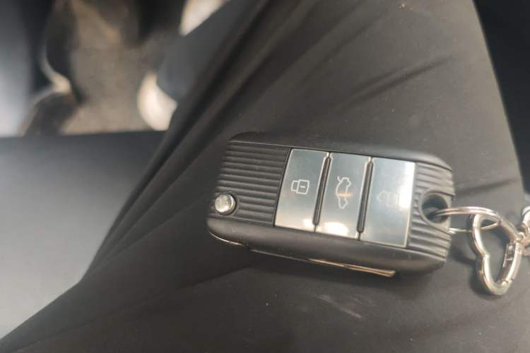 Used MG ZS 2017 1.5L Automatic Luxury Edition Vehicle Key