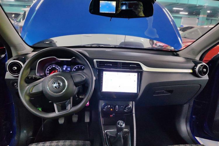 Used MG ZS 2018 1.5L Manual Fashion Edition China V-standard Center Console