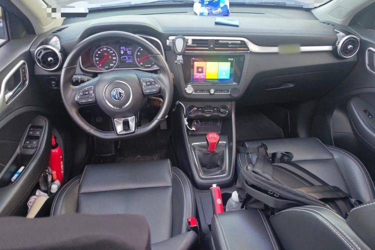 Used MG ZS 2018 1.5L Manual Luxury Version China V Standard Center Console