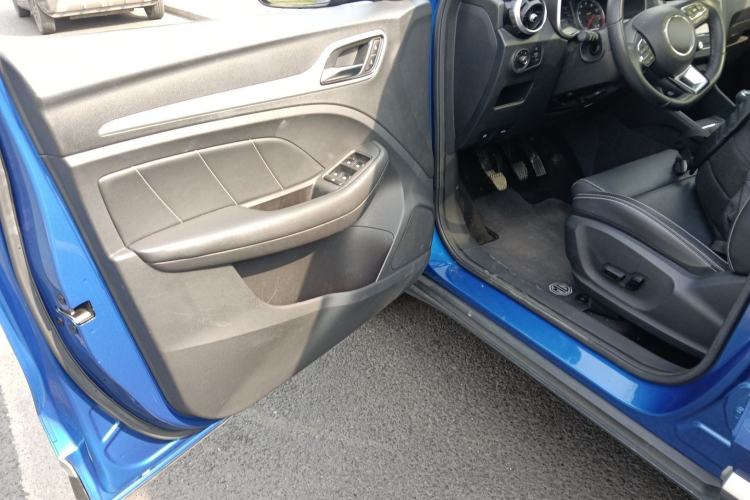Used MG ZS 2018 1.5L Manual Luxury Version China V Standard Driver Seat