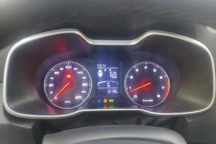 Used MG ZS 2018 1.5L Manual Comfort Edition China V Standard Instrument Cluster