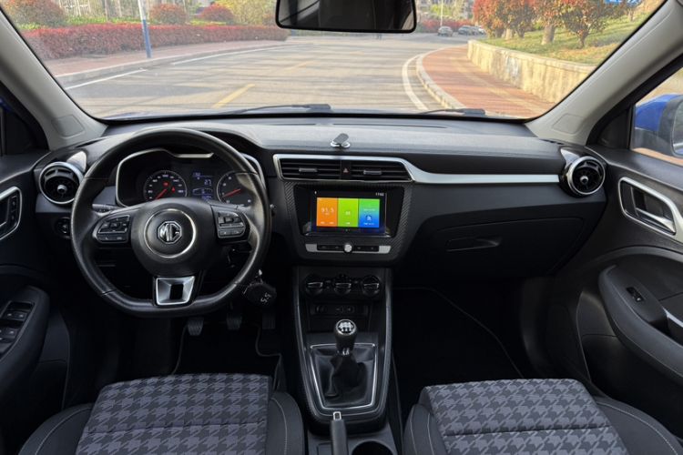 Used MG ZS 2018 1.5L Manual Comfort Edition China V Standard Interior 1