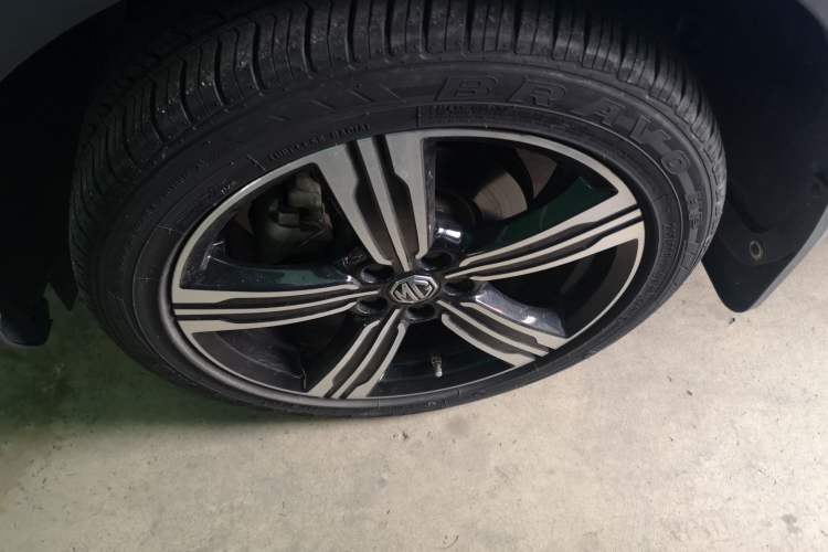 Used MG ZS 2018 1.5L Manual Elite Edition China V standard Left Front Wheel Hub