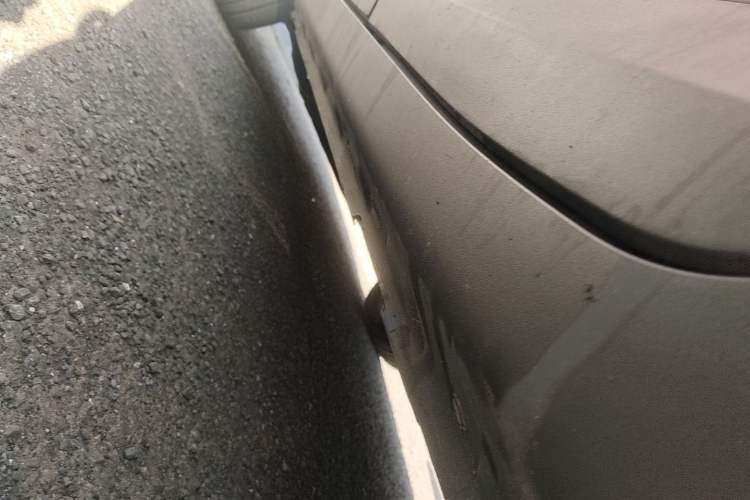 Used MG ZS 2018 1.5L Manual Comfort Edition China V Standard Left Side Sill