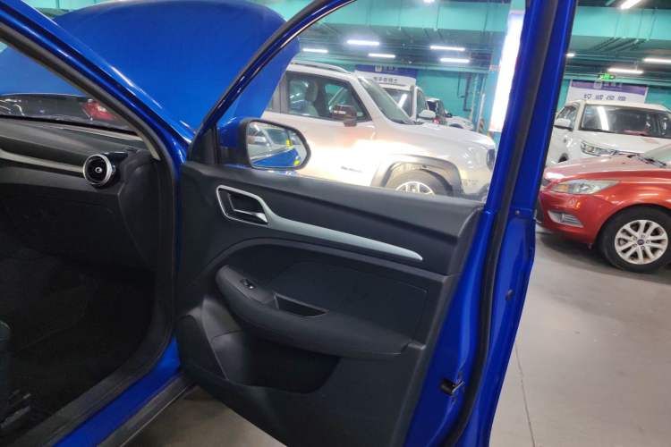Used MG ZS 2018 1.5L Manual Fashion Edition China V-standard Right Front Door Interior