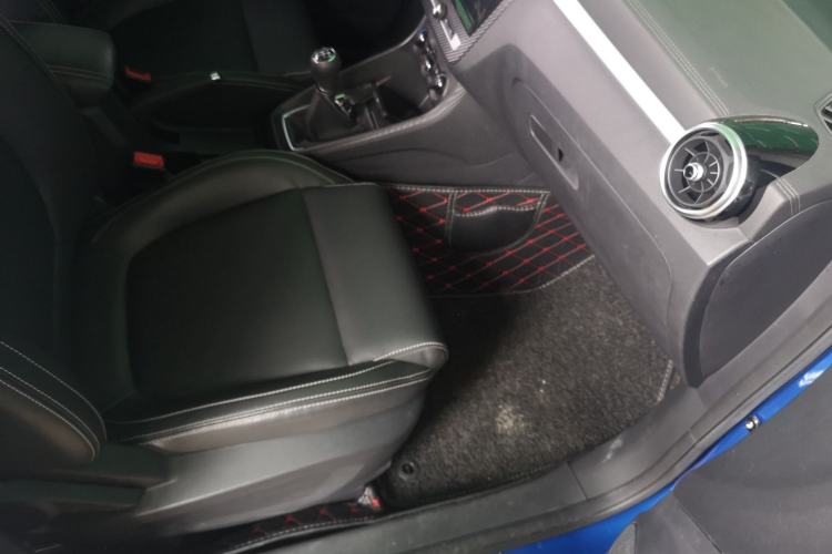 Used MG ZS 2018 1.5L Manual Elite Edition China V standard Right Front Seat