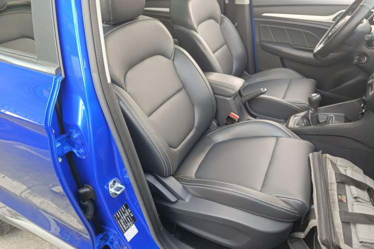 Used MG ZS 2018 1.5L Manual Luxury Version China V Standard Right Front Seat