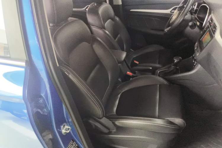 Used MG ZS 2018 1.5L Automatic Luxury Edition China V Standard Right Front Seat