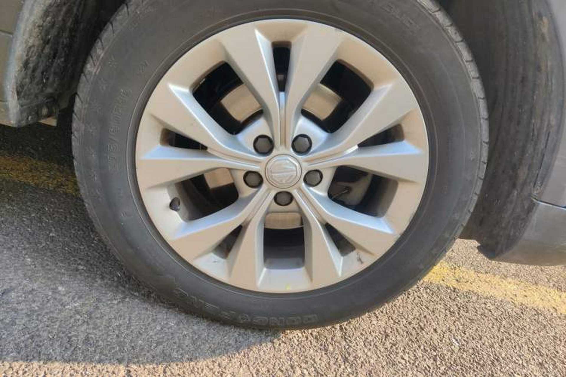 Used MG ZS 2018 1.5L Manual Fashion Edition China V-standard Right Front Wheel Hub