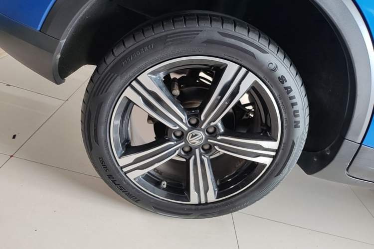 Used MG ZS 2018 1.5L Manual Comfort Edition China V Standard Right Rear Wheel Hub