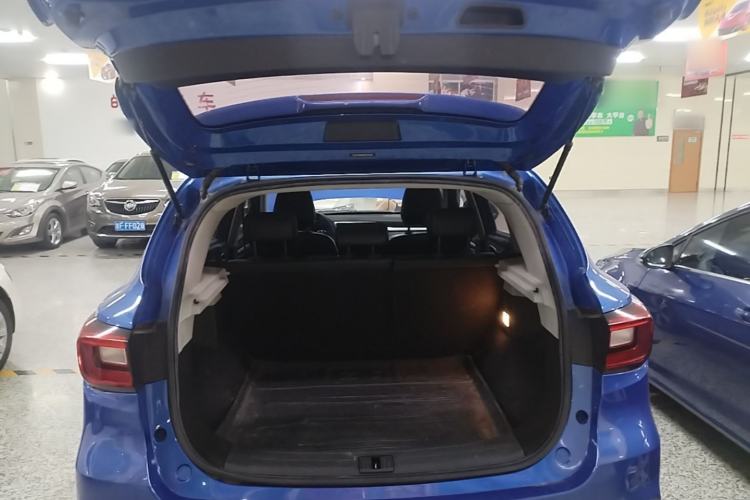 Used MG ZS 2018 1.5L Automatic Luxury Edition China V Standard Trunk