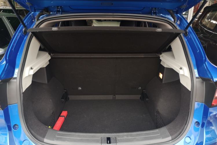 Used MG ZS 2018 1.5L Manual Elite Edition China V standard Trunk
