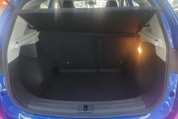 Used MG ZS 2018 1.5L Manual Comfort Edition China V Standard Trunk