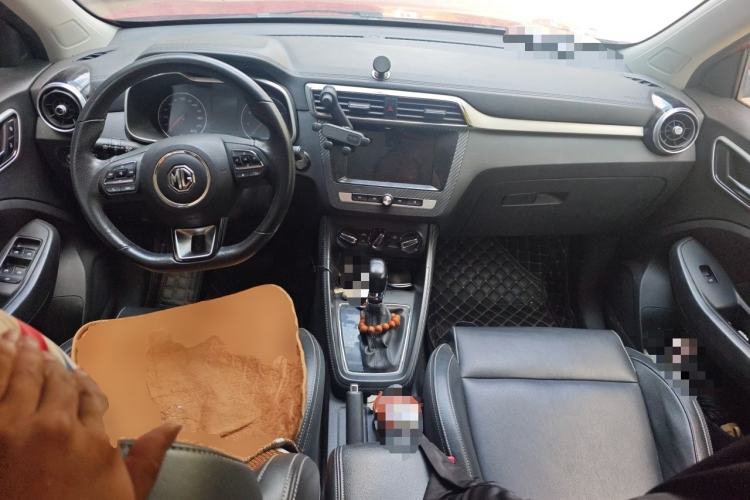 Used MG ZS 2018 1.5L Automatic Elite Edition China V Standard Center Console