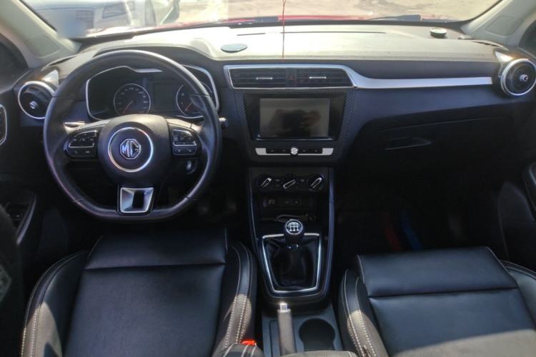 Used MG ZS 2018 1.5L Manual Luxury Version China V Standard Center Console