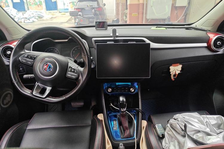 Used MG ZS 2018 16T Automatic Flagship Internet Edition China V Standard Center Console