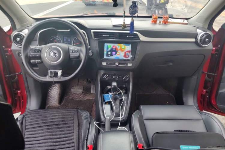 Used MG ZS 2018 1.5L Automatic Luxury Edition China V Standard Center Console