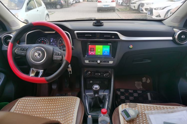 Used MG ZS 2018 1.5L Manual Luxury Version China V Standard Center Console