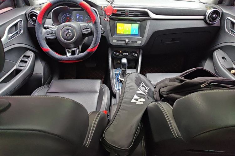 Used MG ZS 2018 1.5L Automatic Luxury Edition China V Standard Center Console