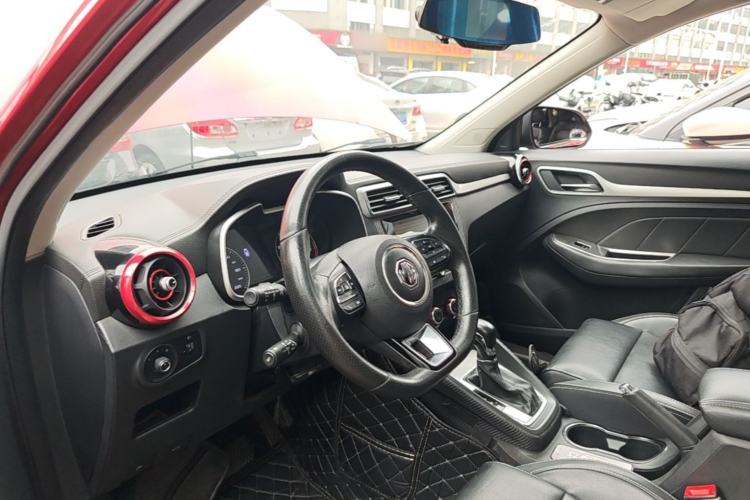 Used MG ZS 2018 1.5L Automatic Luxury Edition China V Standard Center Console