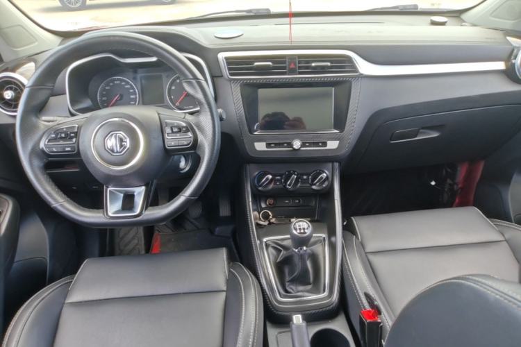 Used MG ZS 2018 1.5L Manual Luxury Version China V Standard Center Console