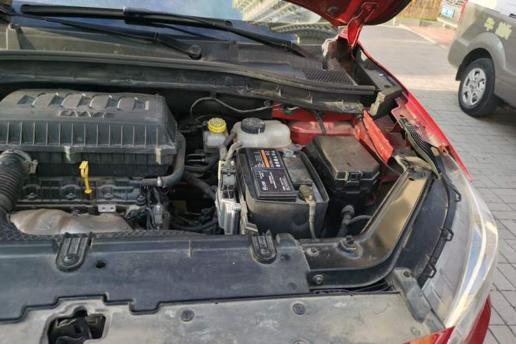 Used MG ZS 2018 1.5L Manual Luxury Version China V Standard Engine Bay Left
