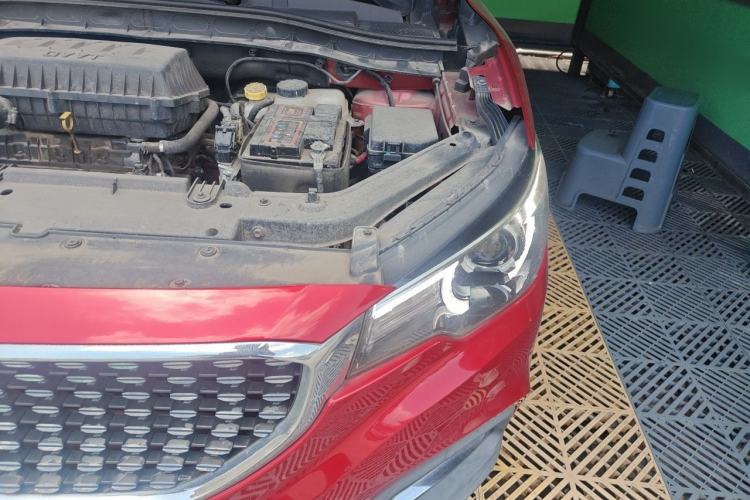 Used MG ZS 2018 1.5L Automatic Luxury Edition China V Standard Engine Bay Left
