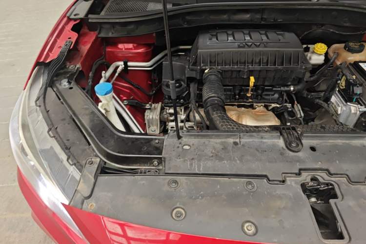 Used MG ZS 2018 1.5L Automatic Elite Edition China V Standard Engine Bay Right