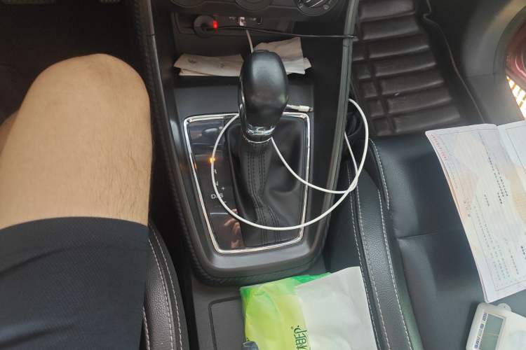 Used MG ZS 2018 1.5L Automatic Luxury Edition China V Standard Gear Lever