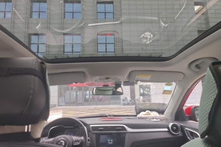 Used MG ZS 2018 1.5L Automatic Luxury Edition China V Standard Headliner