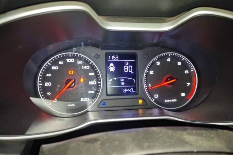 Used MG ZS 2018 1.5L Manual Comfort Edition China V Standard Instrument Cluster