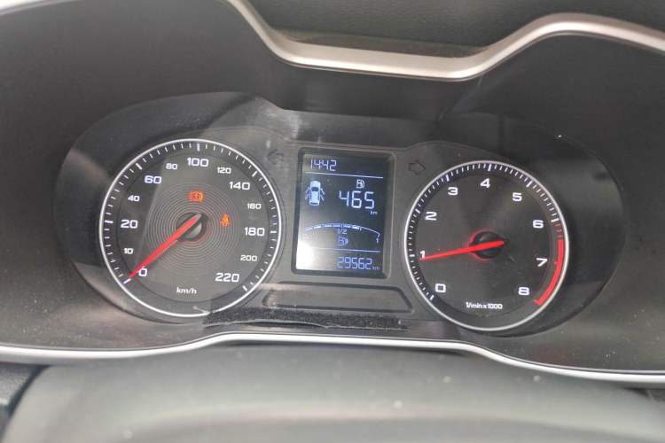 Used MG ZS 2018 16T Automatic Flagship Internet Edition China V Standard Instrument Cluster