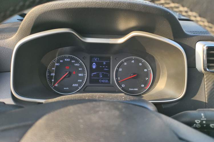 Used MG ZS 2018 1.5L Manual Elite Edition China V standard Instrument Cluster
