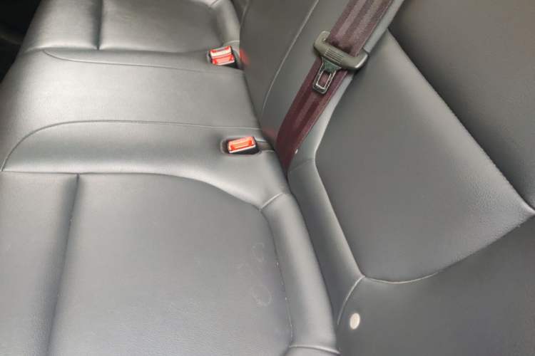 Used MG ZS 2018 1.5L Automatic Luxury Edition China V Standard Left Rear Seat