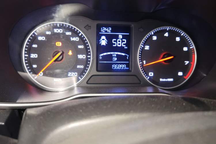 Used MG ZS 2018 1.5L Manual Comfort Edition China V Standard Odometer Close Up