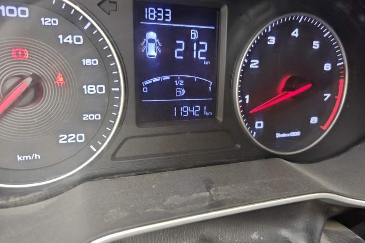 Used MG ZS 2018 1.5L Manual Comfort Edition China V Standard Odometer Close Up