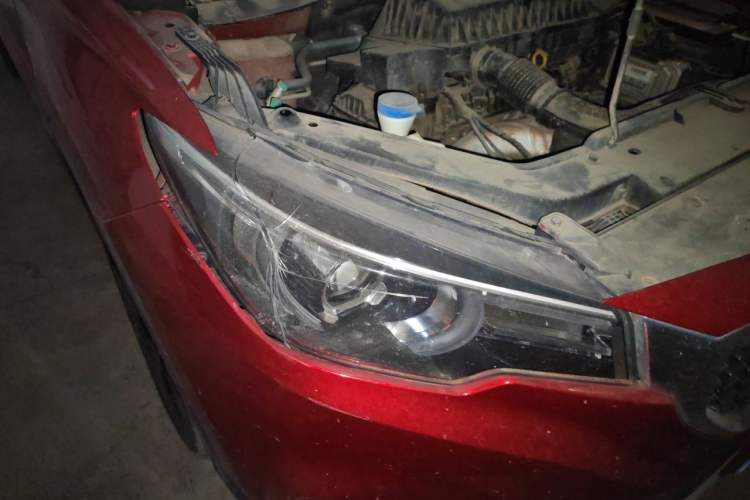 Used MG ZS 2018 1.5L Manual Comfort Edition China V Standard Right Front Headlight