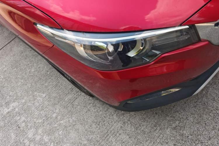 Used MG ZS 2018 1.5L Automatic Elite Edition China V Standard Right Front Headlight